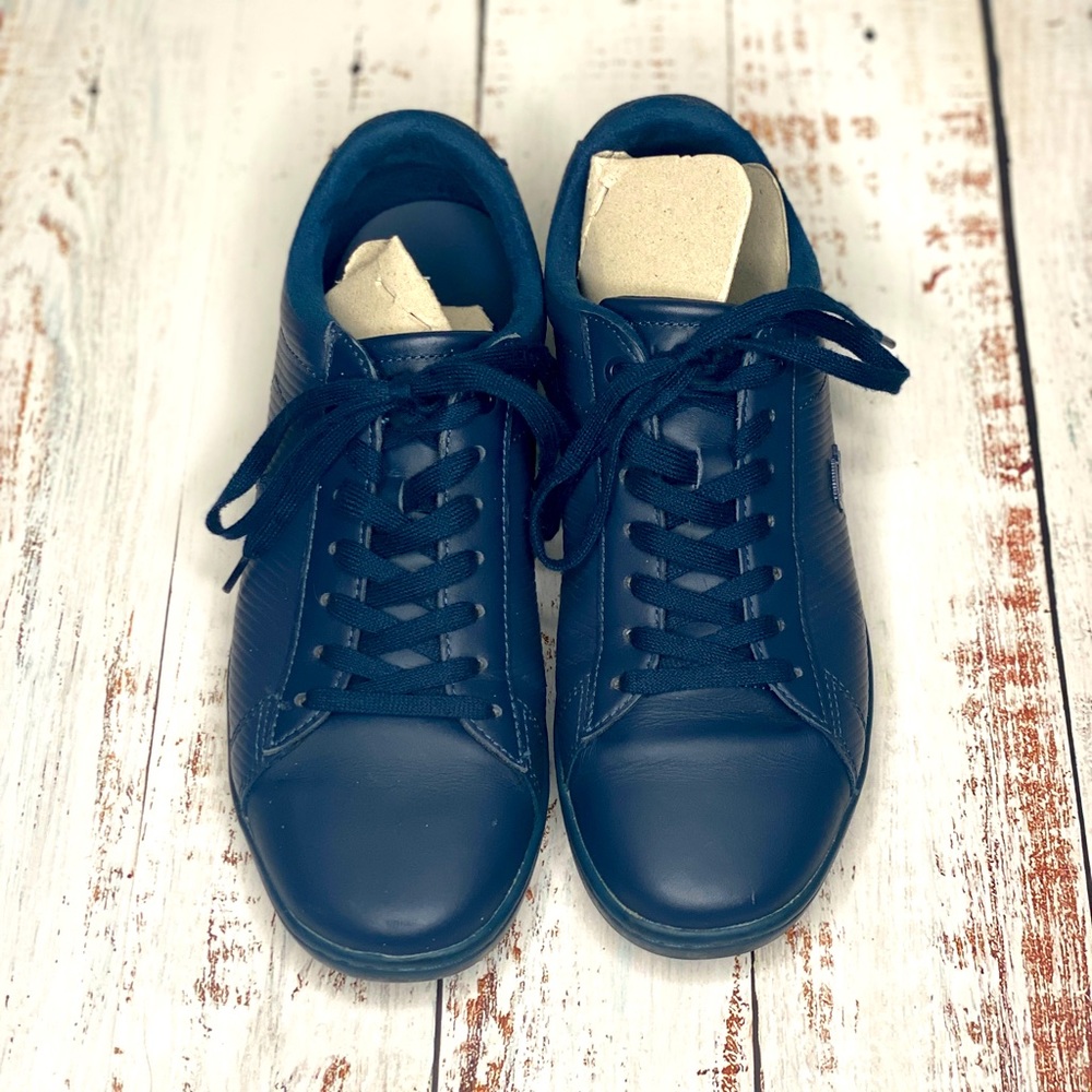 Lacoste Ladies Shoes.  New in box.  Size 8.5.